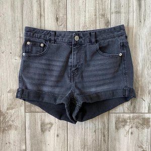LOVE TREE DENIM Cuffed Jean Shorts Black Small